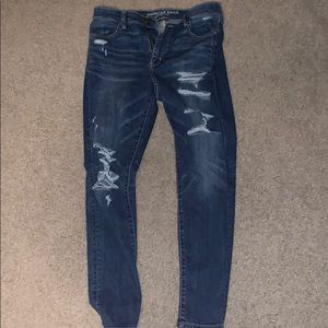AE ripped Jeans